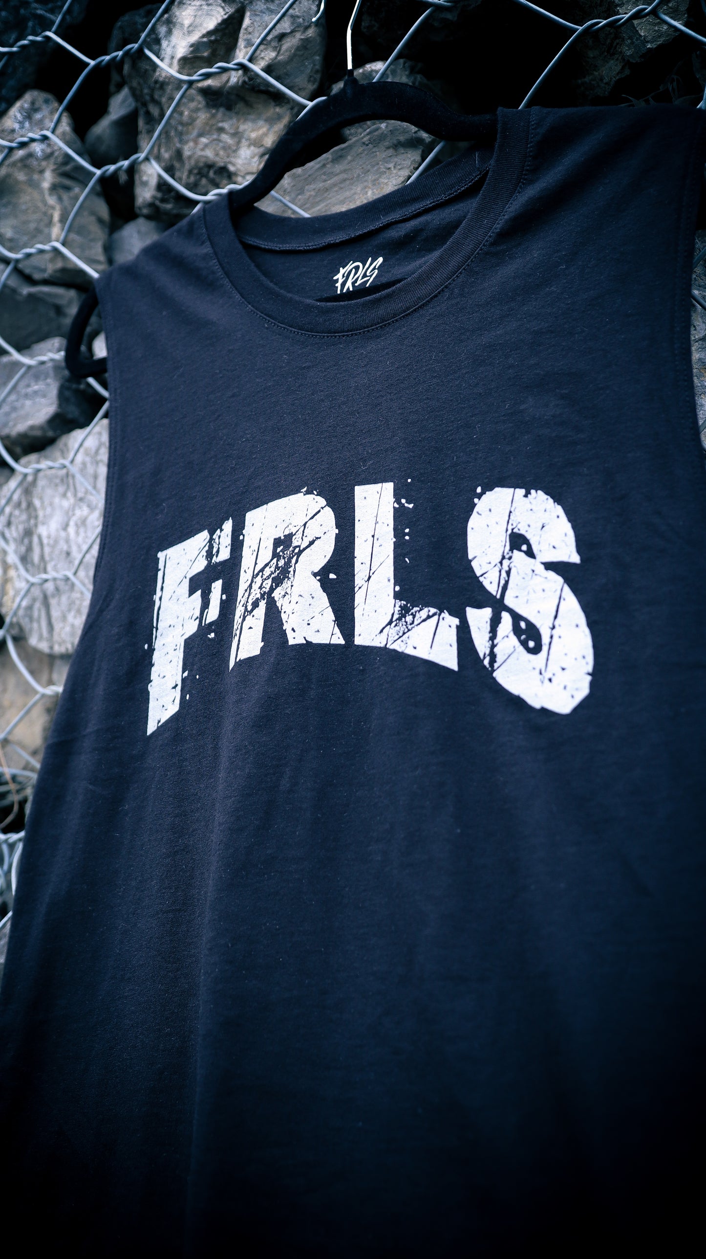 grit TEAM FRLS sleeveless tee